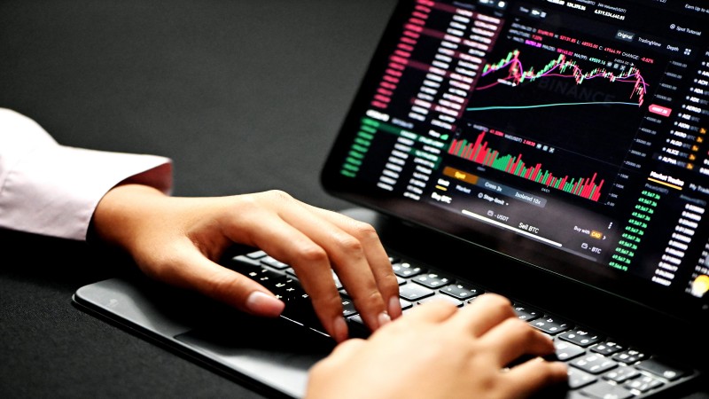 Nvidia Stock Overvalued in 2026? A Data-Driven Analysis for Investors