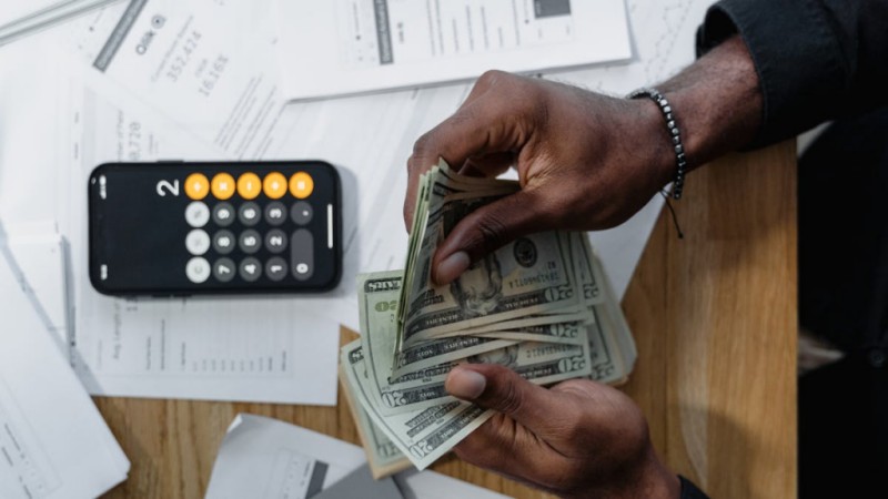 currency exchange machine cost analysis - ultima markets