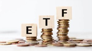CLO ETF vs Bond ETF: An Ultimate Comparison for 2026